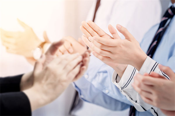 薪資體系常迭代，員工如何從被動接受到主動認同？