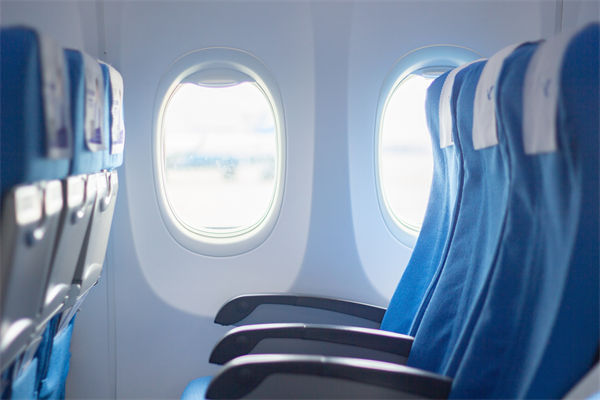 航空公司故意調(diào)低溫度賣毛毯？企業(yè)有何營銷啟示？