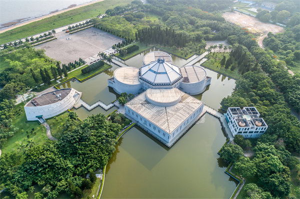 企業(yè)管理遇困想找?guī)褪?，東莞管理咨詢公司排名能指路嗎？